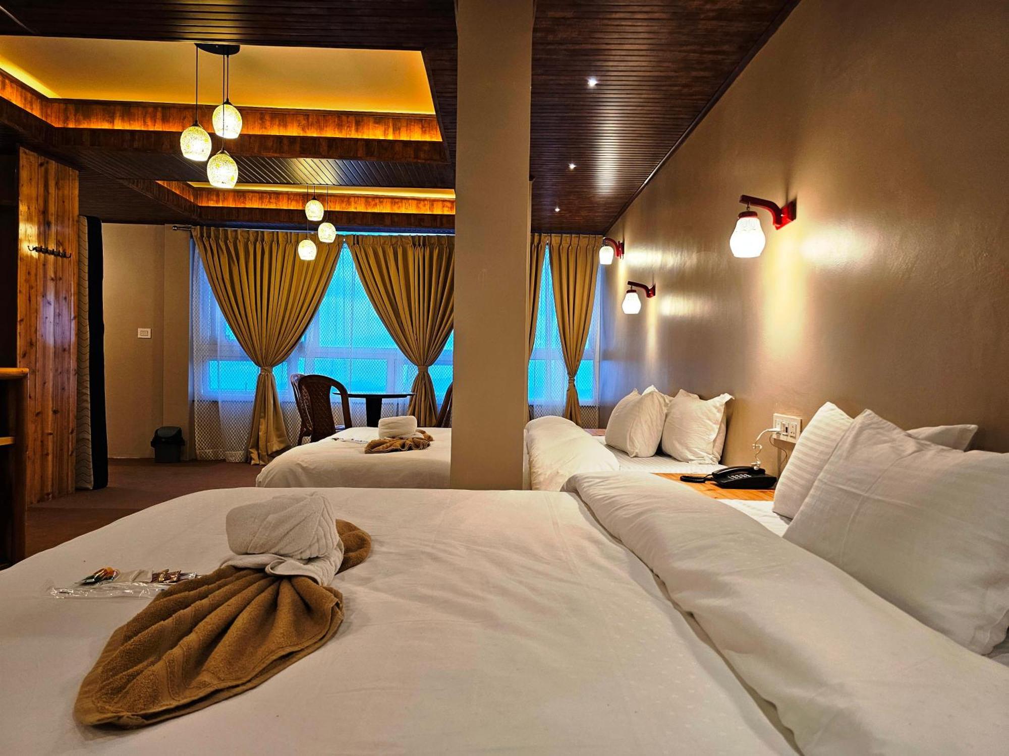 Hotel Golden Orchid ダージリン エクステリア 写真